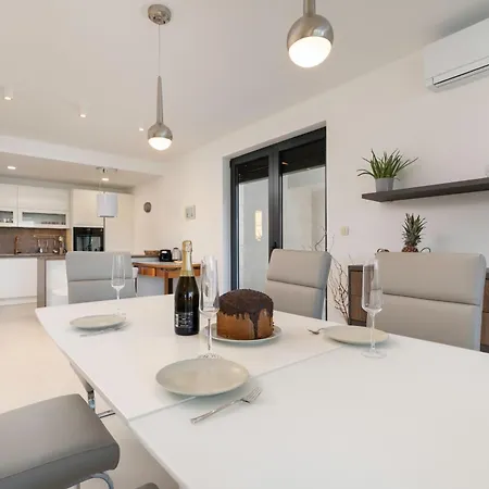 Premium Bella Vista Portapisana