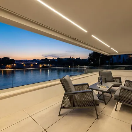 Premium Bella Vista Portapisana Apartmán