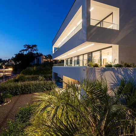 Premium Bella Vista Portapisana Apartmán *