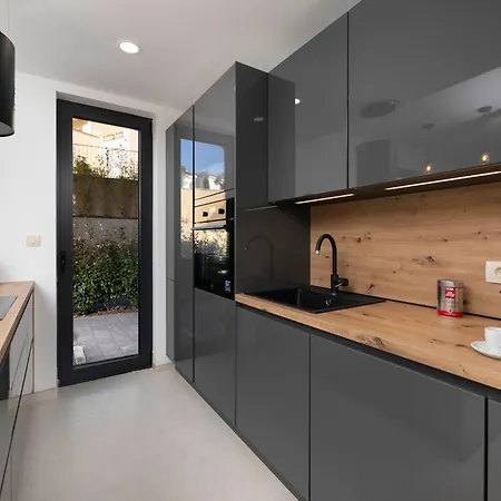 Premium Bella Vista Portapisana *