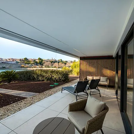 Premium Bella Vista Portapisana * 克尔克