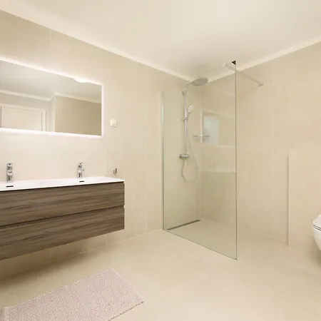 Premium Bella Vista Portapisana 公寓 *